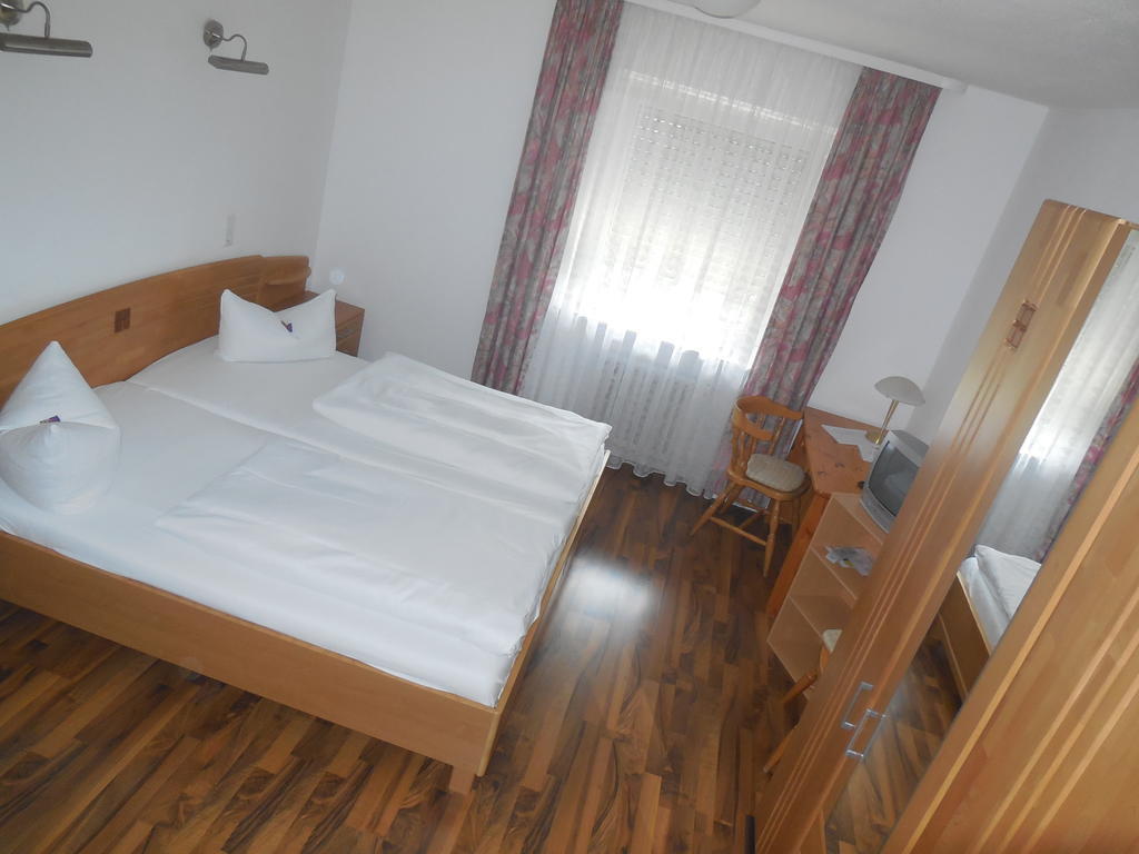 Hotel Garni Am Hechenberg Mayence Chambre photo